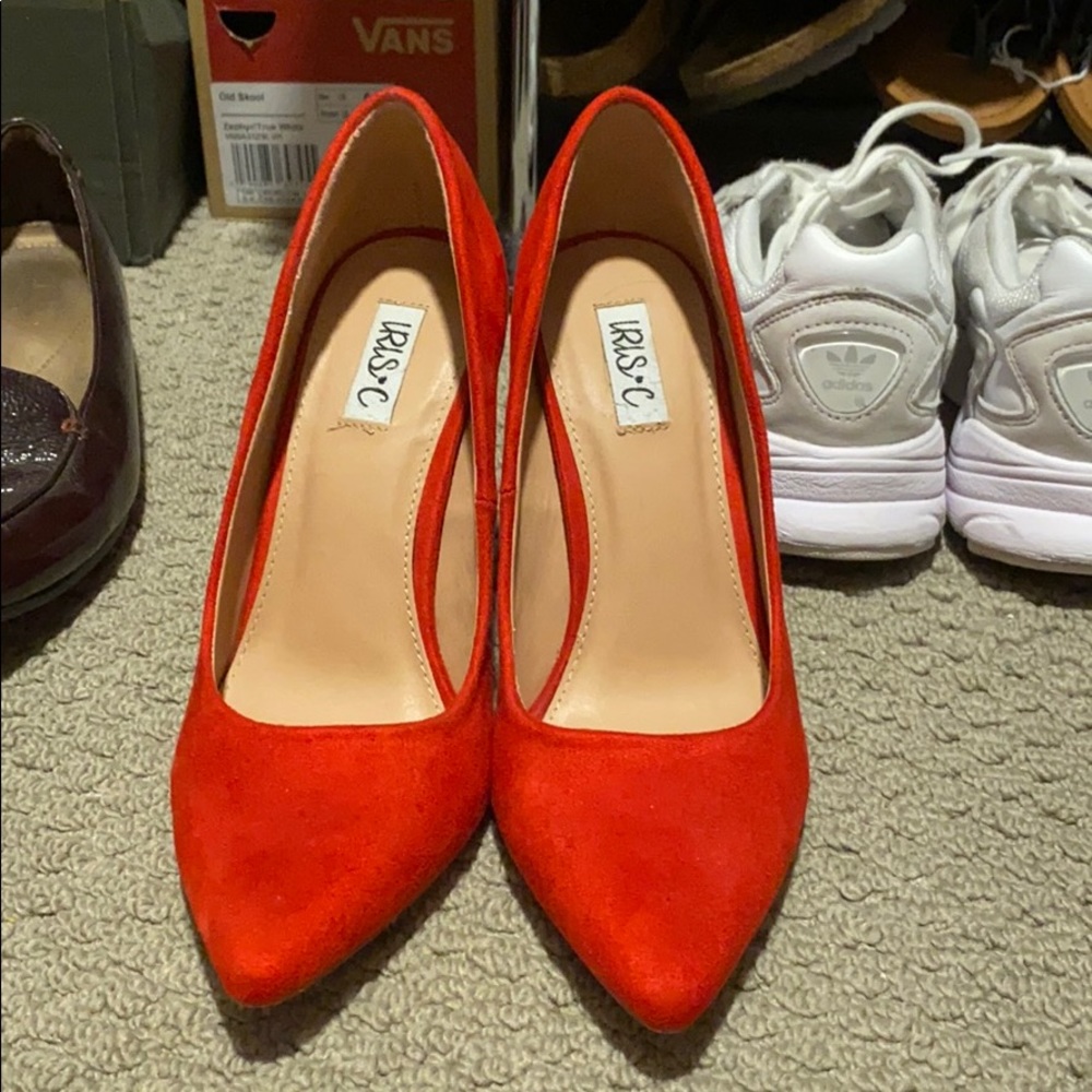 Worn Once Iris C Red Block Heal - image 1